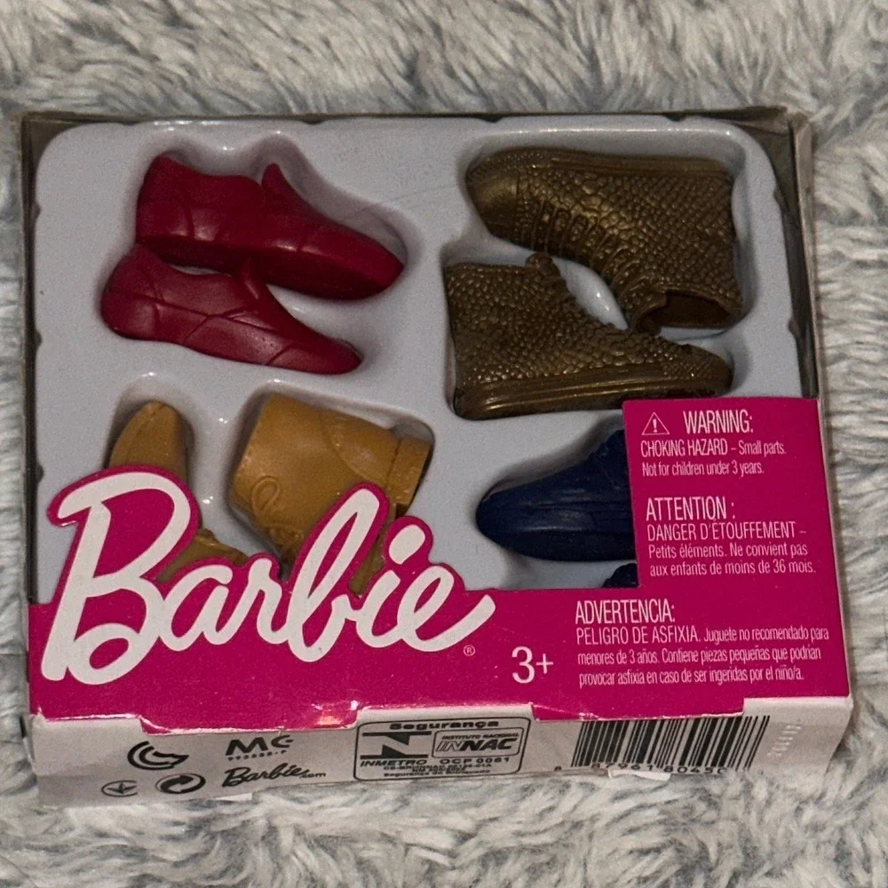 Barbie Doll Accessories 4 Pack Flat Shoes Red Bronze Tan Navy GJN53 GHW73 NEW